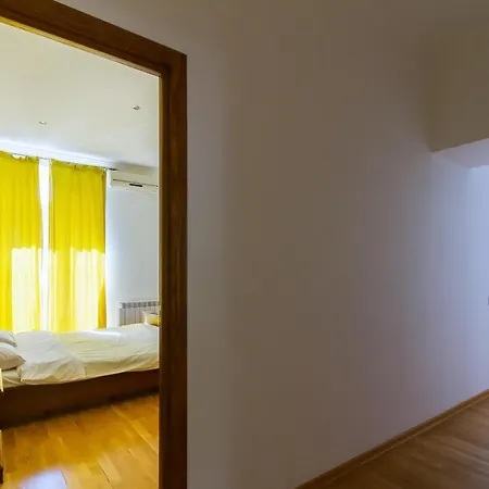 Apartment Luxury 3 Bedrooms - Next To Arena